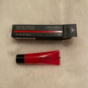 Sheiseido make-up set, bag and travel bag/clutch